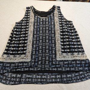 Shirt - Style & Co brand. Size L. Sleeveless. Color - blue, black, and white